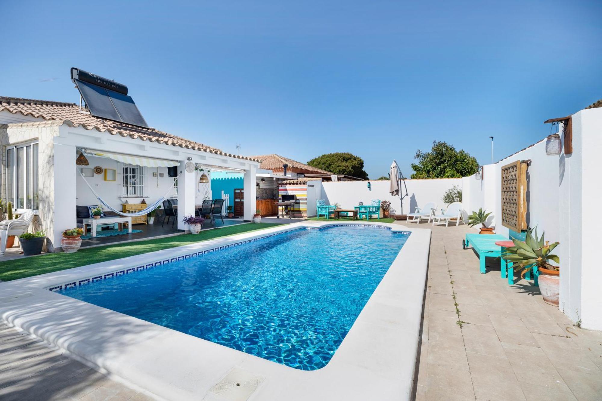 Casa Las Golondrinas-Solo Familias Chiclana de la Frontera Exterior photo
